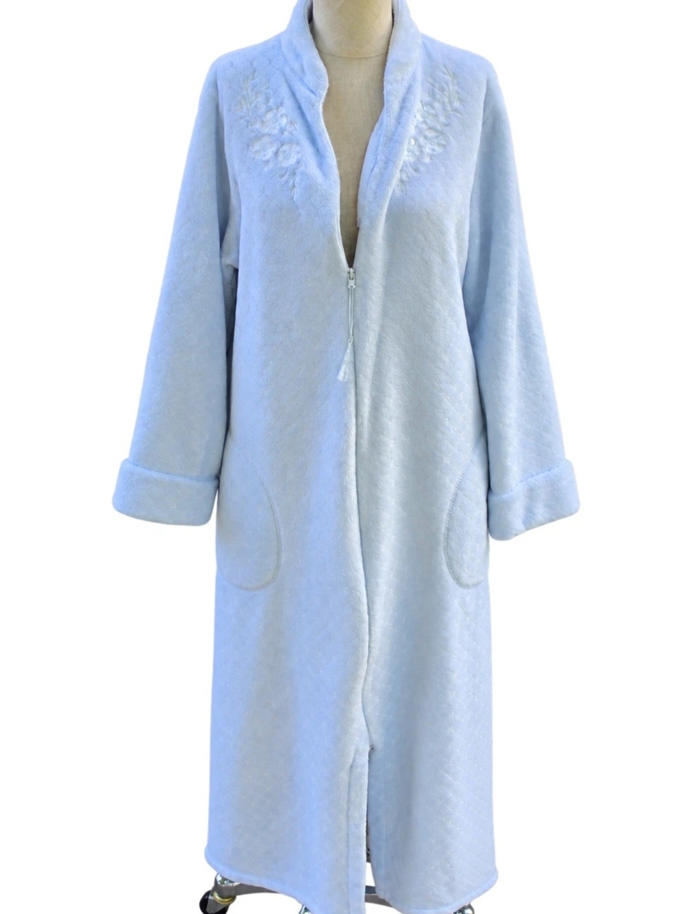 Miss Elaine Zip Front Fleece Robe House Coat Nightgown Size Medium Light Blue